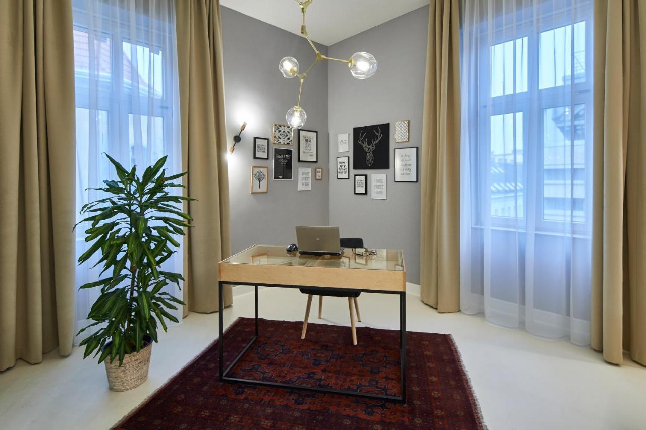 Orangehomes Unique Design 3 Bathrooms Flat Appartement Boedapest